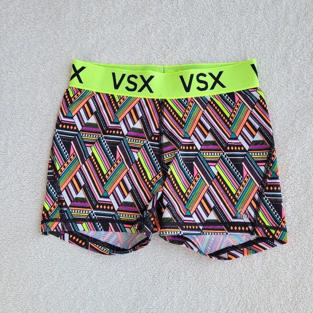 Victoria Secret VSX Printed Aztec Shorts XS NWOT - Picture 1 of 3